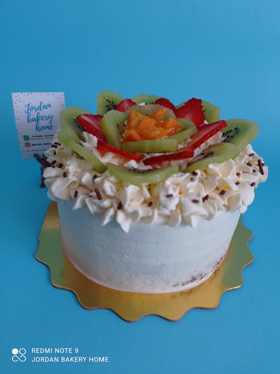 bakery_jordan's tweet photo. Celebra un momento especial con un detalle especial!!!🎉🎉🎉

🔸Chocolate
🔸 Arequipe
🔸Crema queso crema y frutas

#CreoEnTi #amoloquehago #jordan_bakery_home #chocolate #chicolatecaliente #arequipe #todoonline #frutas #quesocrema #trabajoenfamilia https://t.co/ZTxNVlZ3ND