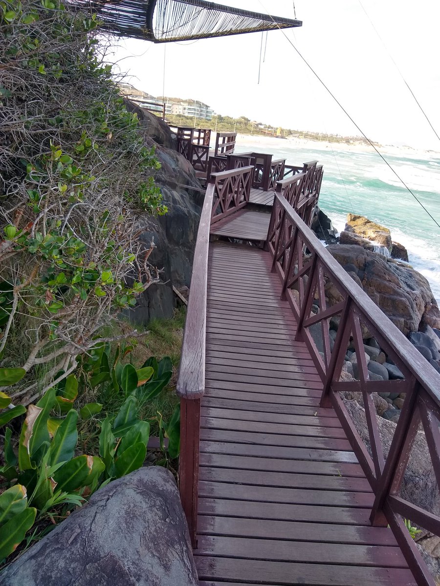 ARQUITETURA URBANISMO. ENGENHARIA. PRESTADORES DE  SERVIÇOS. A PROJETAR SUA CASA, SUA EMPRESA. EM TODO BRASIL.  (48) 988389472 (92) 991517450. FLORIANÓPOLIS / SC...