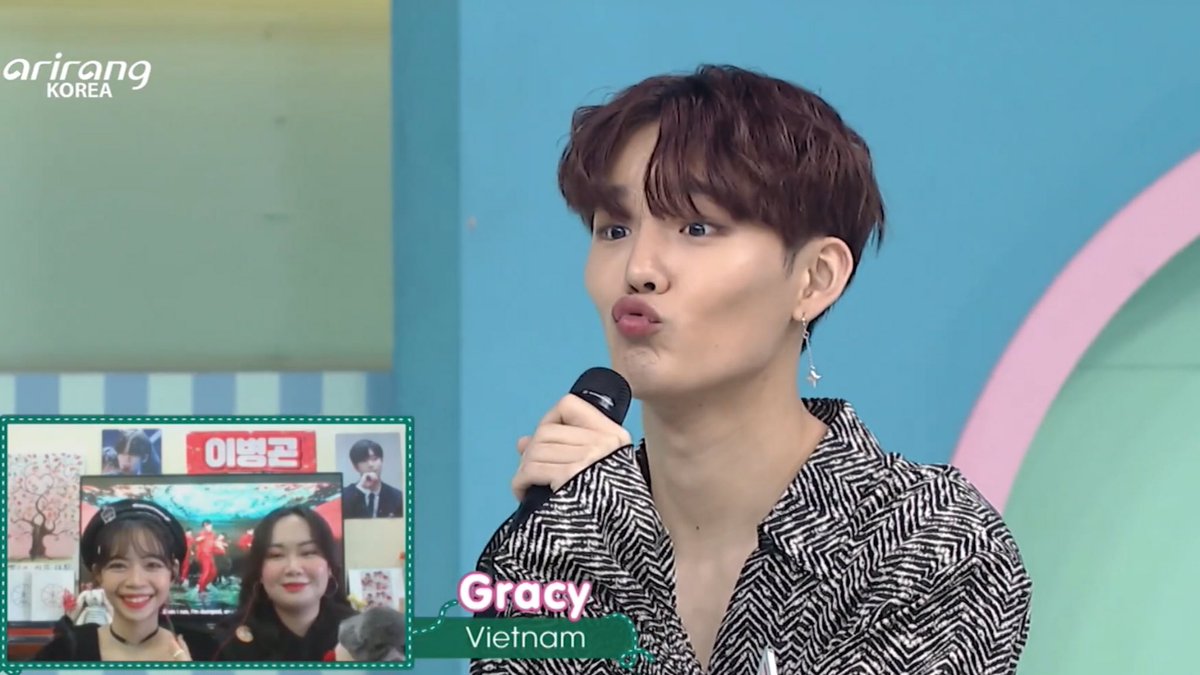 UMe_vn's tweet photo. Couldn't imagine that my 2020 would end up another 성덕 year for me! Thank @arirang_ASC so much for this amazing opportunity! Also, thank you @CIX_twt so much for being the sweetest boys ever! Love you all from the bottom of my heart, more than words can say 🤍🤍
#CIX #씨아이엑스 https://t.co/w4AB0EnARZ