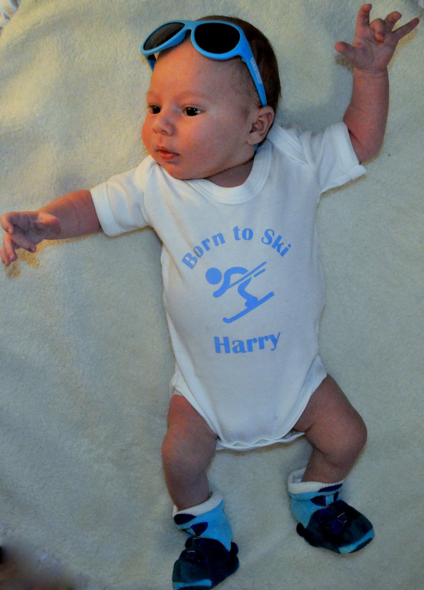 tiny_toez tweet picture