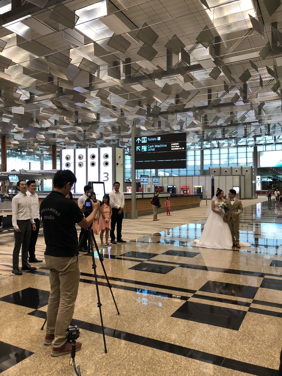 The airport is so stunning that you would spot a pre wedding shoot going on sometimes (this departure area is accessible to public and anyone can visit)  #wedding  #shoot  #Photography  #Architecture  #architecturephotography  #Changi  #Singapore (7)