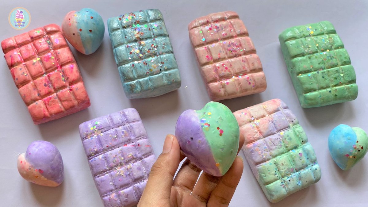 Chocolate Clay Cracking Video
  💙▶  youtube.com/watch?v=M5KHk8…
#slime #chocolate #claycracking #satisfying #ASMR #clayplaster #claypopping