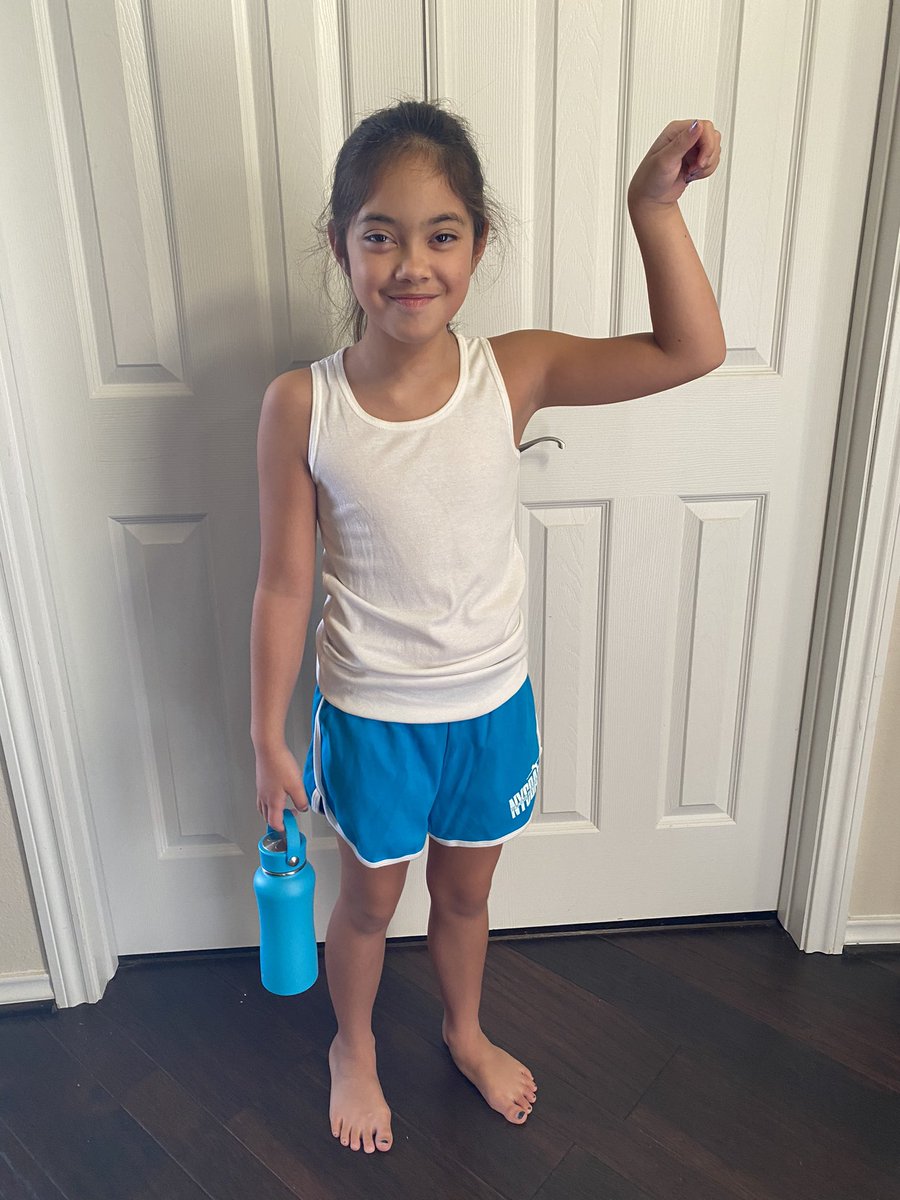 JGEThompson's tweet photo. It’s Friendship Week!
Tuesday: “Friends Work it Out” 
Wearing workout clothes. AKA what she wears everyday. 
#friendshipweek @KoalaSince89 @JennySRamos17 @KuehnleKISD https://t.co/aNUITgloj7