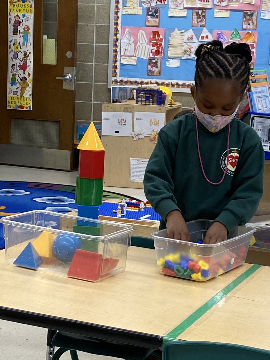 SHGSYonkers's tweet photo. The houses that PreK 4 Green built. #PreKEngineers  #SHGSPride @CWCatholicSchls @DrNoelleBeale @ArchNY_Schools @MichaelDeegan10 https://t.co/ICQz9QvABI