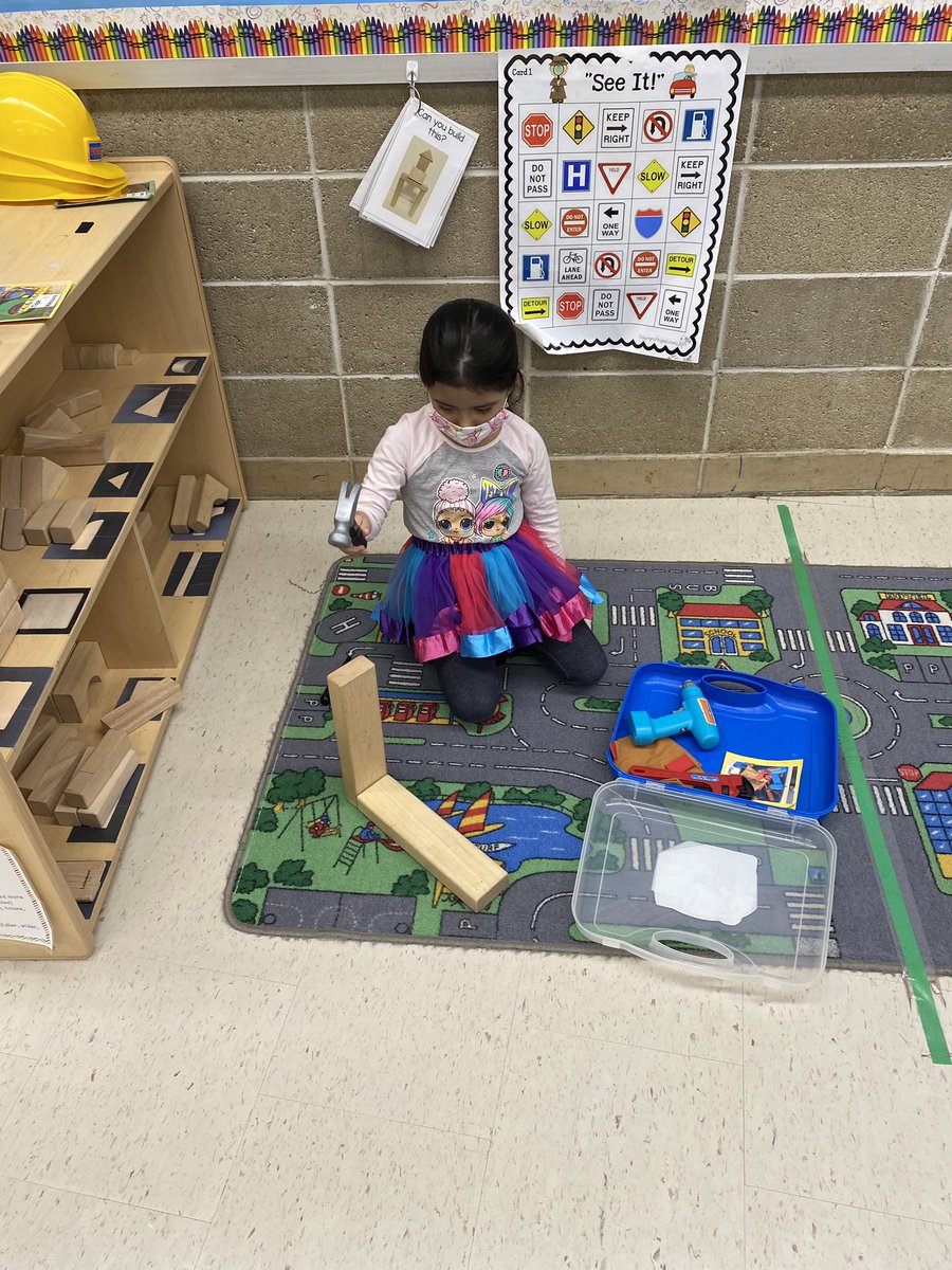 SHGSYonkers's tweet photo. The houses that PreK 4 Green built. #PreKEngineers  #SHGSPride @CWCatholicSchls @DrNoelleBeale @ArchNY_Schools @MichaelDeegan10 https://t.co/ICQz9QvABI