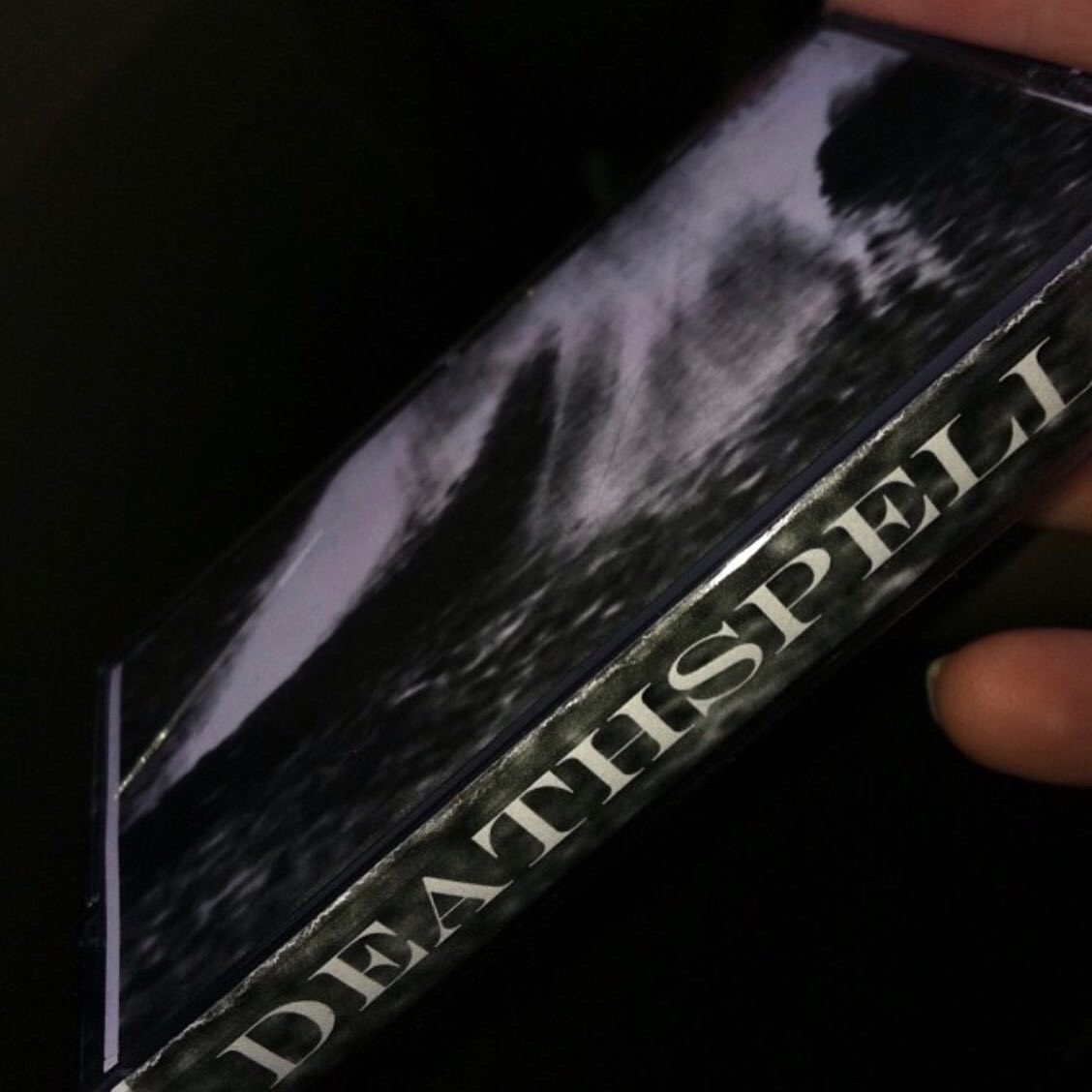 julietremain's tweet photo. I remember being over the moon about getting one of those tapes #deathspells           #frankiero Nov. 2013 https://t.co/Il8qmbY7io