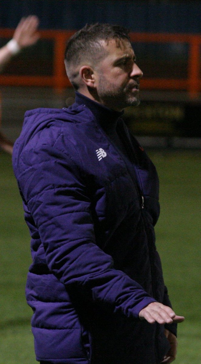braintreetownfc's tweet photo. Former Iron duo take the reigns at Cressing Road after first victory!
Ryan Maxwell will take charge as manager at Braintree Town with Nicky Symons as his assistant manager
#WelcomeRyan #WelcomeNicky https://t.co/Fw0uY2v2Yx