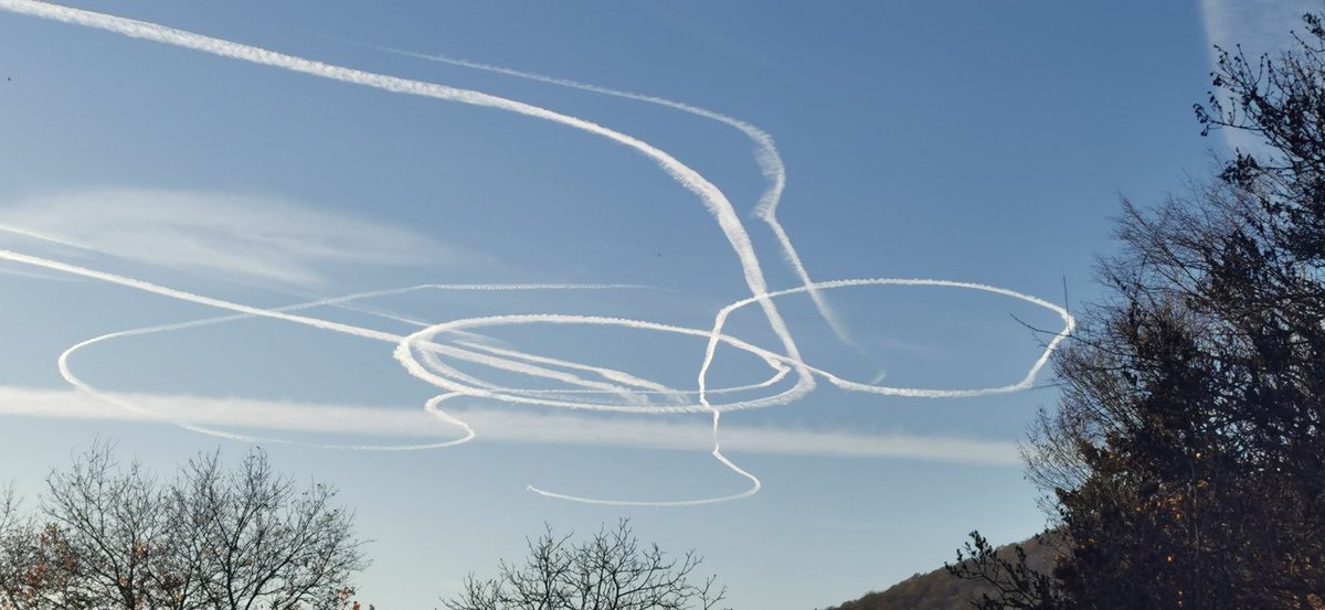 Mannheim, Ludwigshafen Pfalz.... Chemtrails oder 1. Flugstunde? 😂😂😂
