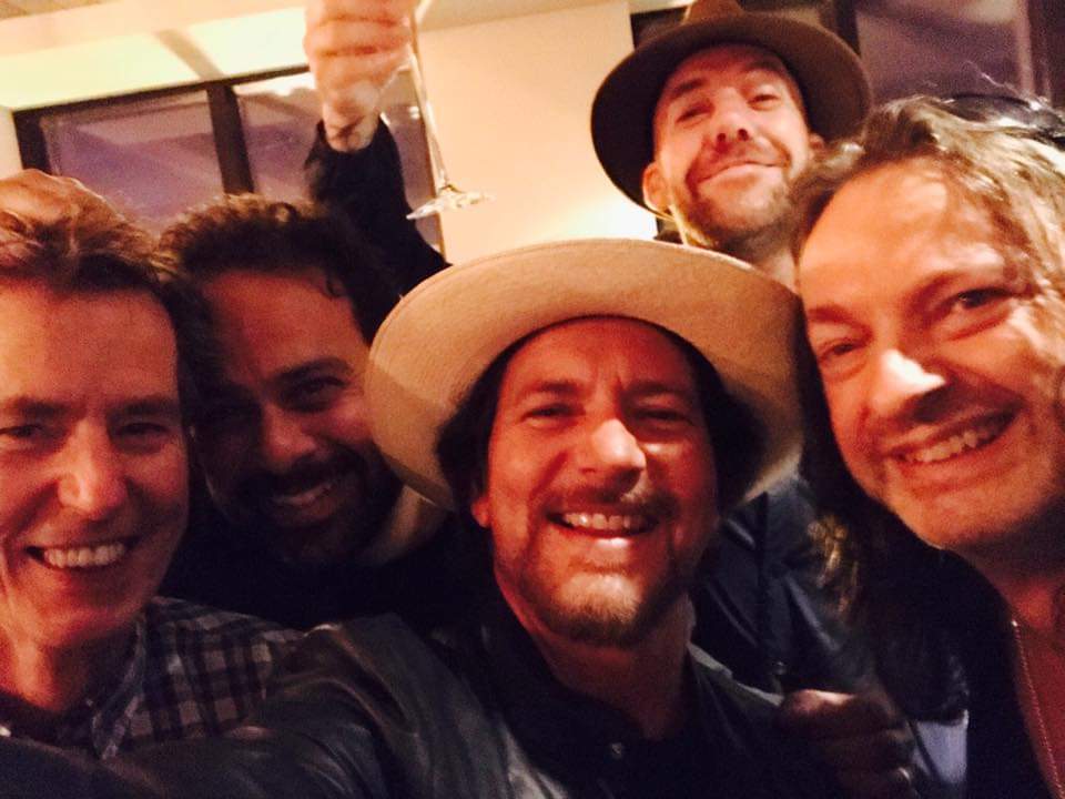 carin_jon's tweet photo. I miss hanging out with my bandmates.
Granted we all must stay indoors for a good reason, I can't help but miss the good times....😔 https://t.co/0xXi8zDj2M