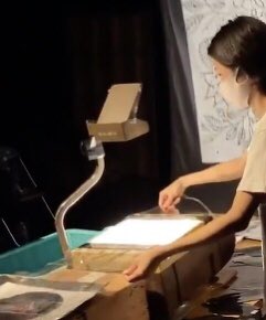 大野香織 いにしえのプロジェクター オーバーヘッドプロジェクター Ohp 昔はどこの学校にもあったやつ どこかに眠ってないだろうか 自分用にめちゃくちゃ欲しい できたら2台欲しい もちろん今は製造されてないのでオークションに手を出そうとして 大野香織 いにしえのプロジェクター オーバーヘッドプロジェクター Ohp 昔はどこの学校にもあったやつ どこかに眠ってないだろうか 自分用にめちゃくちゃ欲しい できたら2台欲しい もちろん今は製造されてないのでオークションに手を出そうとして