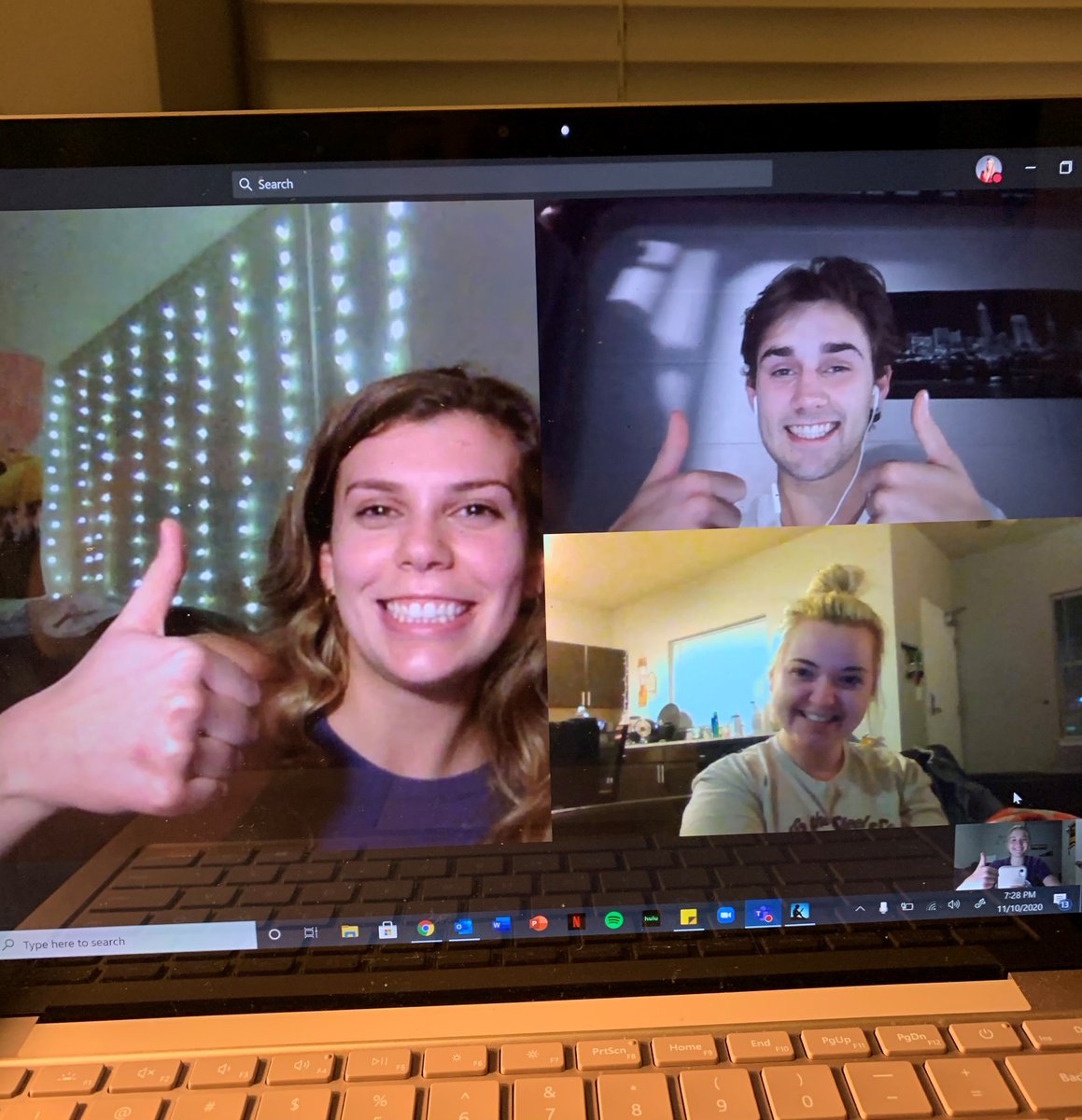 UToledoESSPS's tweet photo. This past weekend, ESSPS Students competed in Florida State University's online International Collegiate Sales Competition!

Andrew Paule, Emma VanWinkle, Sarah Cullen, and Aaron Bostelman began the competition with the "Set Sale on Your Career" event. https://t.co/nObVgzwGr0