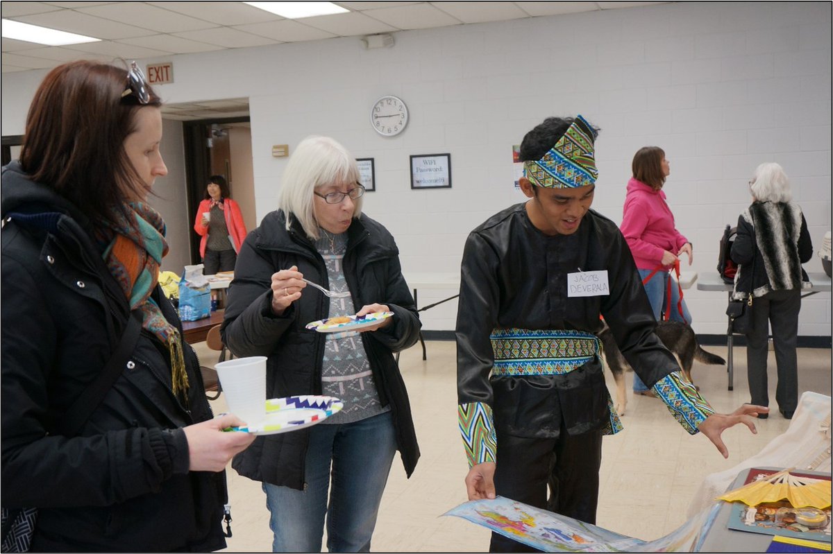 acie_exchange's tweet photo. @yesprogramnews alum Jacob (placed in #Iowa) reached 500+ people during #IEW2018! He said, " #InternationalEducationWeek is a time of patriotism, pride, culture, and knowledge. It is an event where the people and I, as an ambassador, both get to learn more about my country." https://t.co/liAQxDwtb7