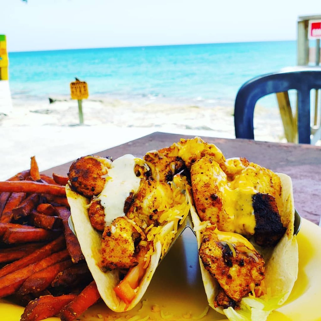 Our famous Lobster Tacos are on the menu today!! 

📷 gimmethegrub 

#rainbowbeach #rhythms #tacos #review #wednesdayvibes #thankyou #lobster #seafood #lobstertacos #fresh #catchoftheday #seafoodlover #eeeeeats #foodie #foodcritic #foodcravings #eatlocal #localeats #delish #stx