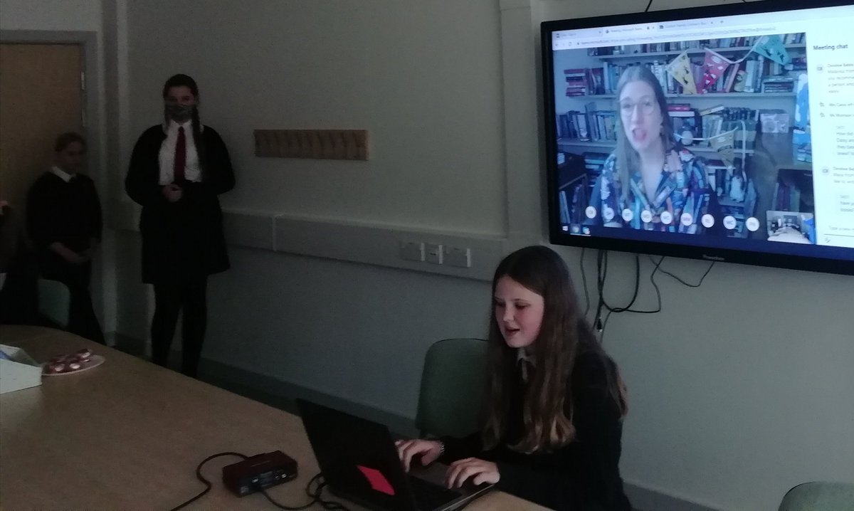 Loving seeing our pupils lining up to join the live chat with Robin Stevens. Brilliant interactive author event @scottishbktrust #scotfriendlybooktour #BookWeekScotland. Learning lots and hugely enjoying hearing about Daisy & Hazel #fans #teamEA.
