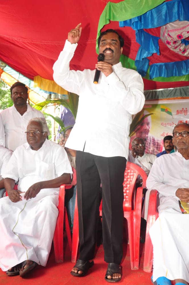 VelmuruganTVK's tweet photo. இன்று  மதகளிர் மாணிக்கம் கிராமத்தில் நடைபெற்ற தமிழ்தேசியப் போராளி தோழர் திரு.தமிழரசன். அவர்களின் தாயார் பதூசு அம்மாள் அவர்களின் நினைவேந்தல் மற்றும் படத்திறப்பு நிகழ்வில் பங்கேற்று உரையாற்றினேன். https://t.co/6pLBJ7CFa3
