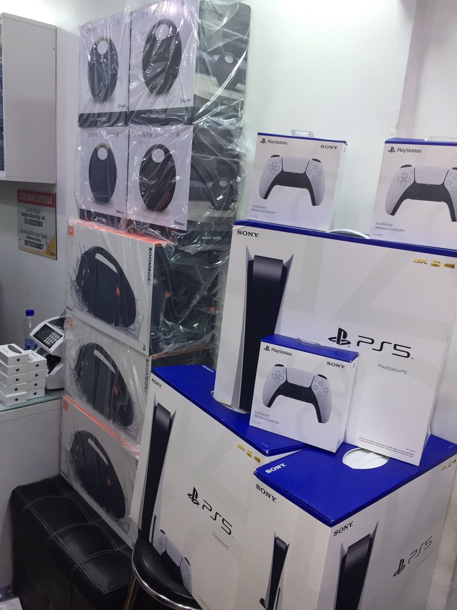 world94321's tweet photo. Brand New PS 5 Console for N640,000
PS 5 Pad for N60,000
Brand New JBL BoomBox 2 for N220,000
Brand New Onyx Studio 6 for N120,000. Ooni of Ife Agent Fash Okada Sanwo Olu Lai Mohammed Ikeja Fashola #GrowWithExcite #EarnWithSwirge #GraceDimension https://t.co/8TMwhSyJnT