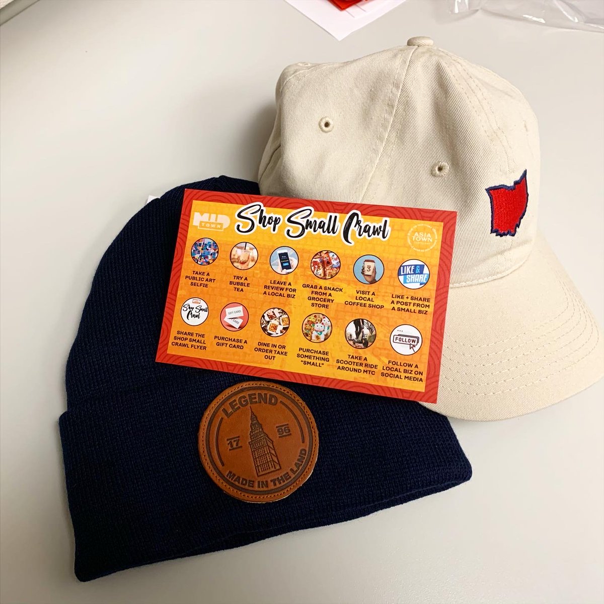 asiatowncle's tweet photo. Here's a preview - just some of the prizes you could win in the #shopsmallcrawl!
✨Lots of snacks from Good Harvest Food Market
😻 a waving cat and @hellokitty from R&R Gift Shop,
❤️ lucky knots with jade for good health
👀 knit cap and dad cap from @legendheadwear, and more! https://t.co/bvsmXGSeqU
