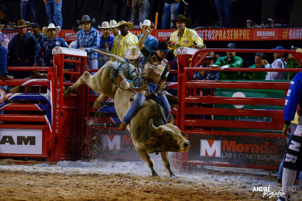 Tá Combinado! É em 2021 que vamos viver a magia do #Barretão! 🤠🙌🏻
📆 De 19 a 29 de agosto de 2021, Barretos te espera!!!
Ingressos: barretos.totalacesso.com⠀
#FestadoPeãodeBarretos #BarretosMotorcycles #ParquedoPeão #Barretos2021