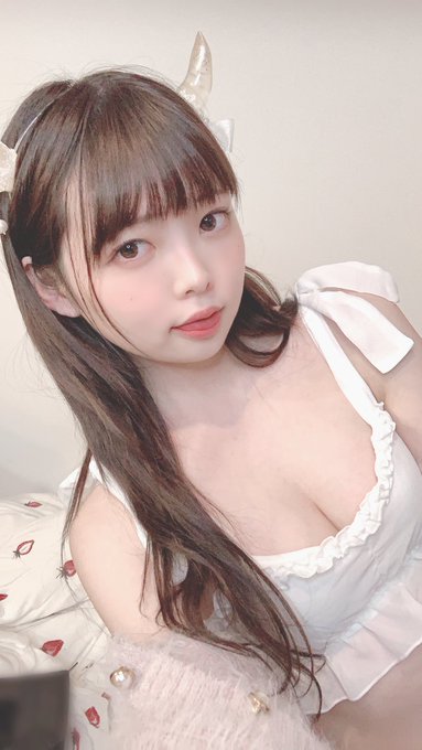 コスプレイヤーやなぎばころんのTwitter画像35