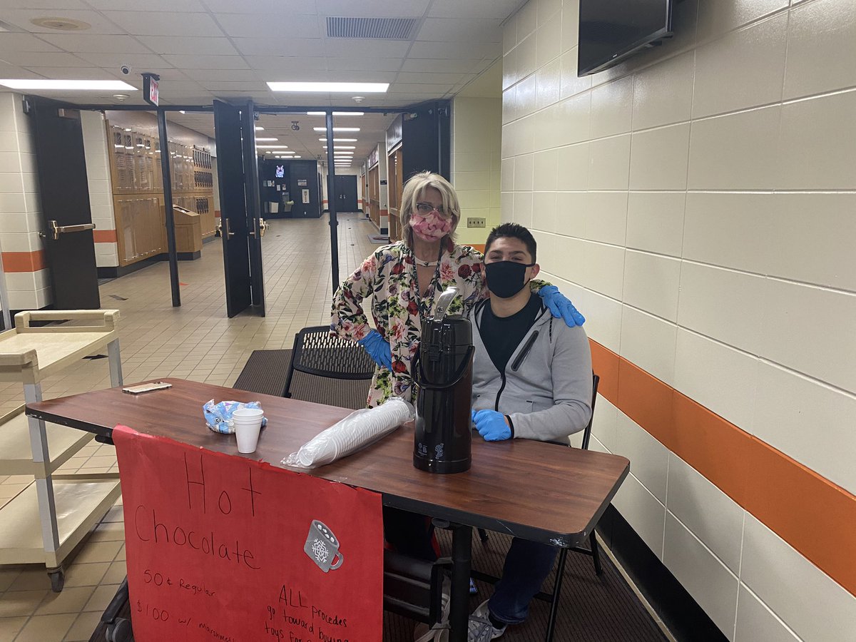 SroEmily's tweet photo. BHS Law Enforcement class has been selling hot cocoa every morning this week! Today was a sell out at both stands!! All proceeds will be used to purchase stuffed animals and toys for Shining Star. #byronpride #byrontigers #serveothers @ShiningStarCAC https://t.co/Cx1OPTL3vC