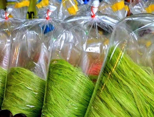 โรตีสายไหมห่อละ50บาทจ้า