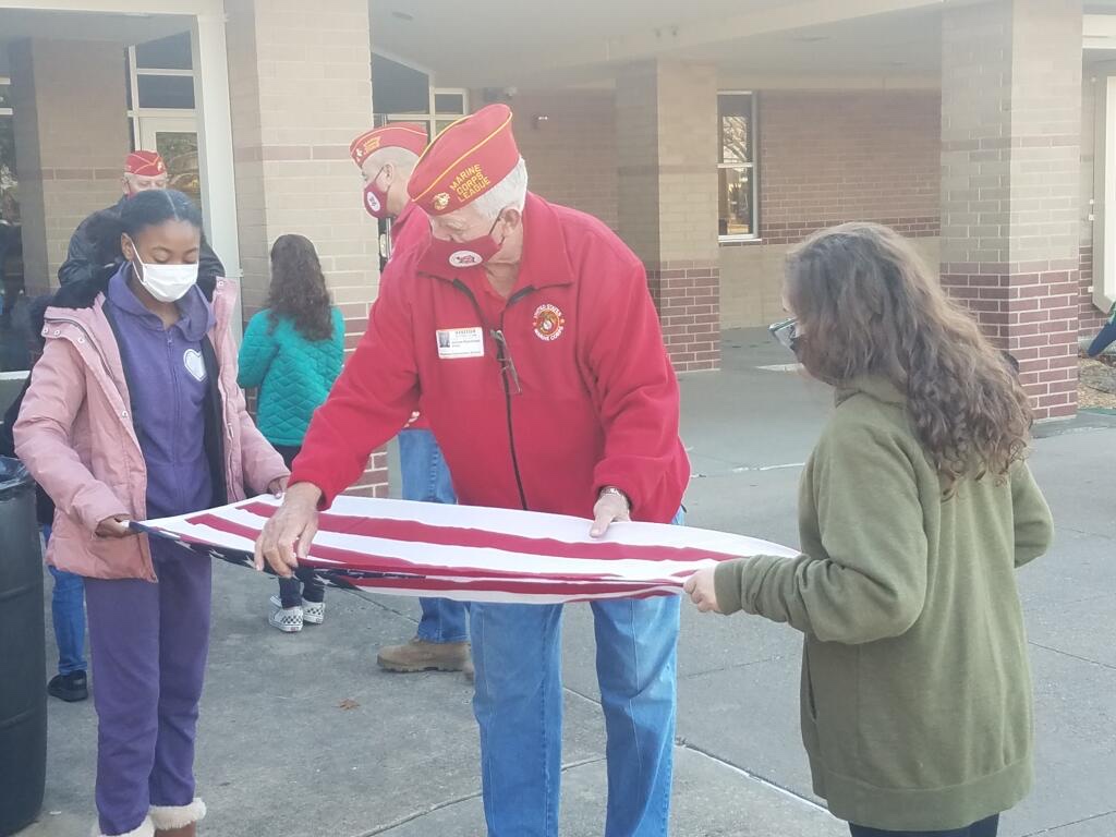 Steadham_Eagles's tweet photo. Thank you Marine Corps League Gentleman from Lake Ray Hubbard #1465 Detachment for bringing your expertise to Steadham and showing our students the proper way to fold and display our flag. Community Strong. #soaringsteadhamsty
@Steadham_Eagles @gisdnews @_JonArms_ https://t.co/ud3nsJXUgA
