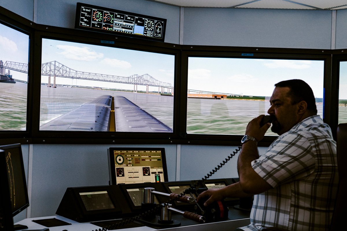 slcc_cc's tweet photo. Did you know SLCC has state-of-the-art bridge simulator at our Morgan City campus? Train your team using the latest technology! @southlacc #MorganCity #bridgesimulator #maritimetraining https://t.co/60fTmav5jc