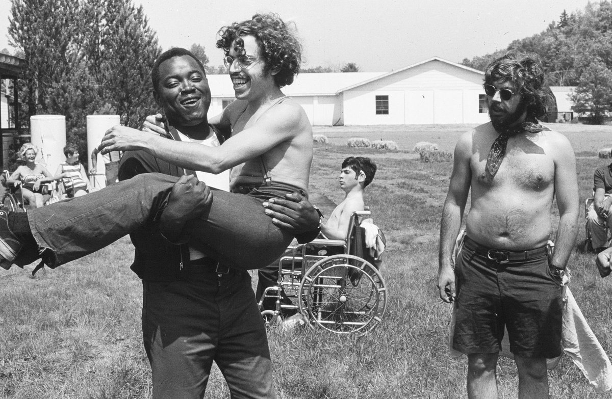 fishnetcinema's tweet photo. some more 2020 film recommendations:

FEELS GOOD MAN
MARTIN EDEN
CRIP CAMP
NEVER RARELY SOMETIMES ALWAYS https://t.co/Es9sla6cgZ