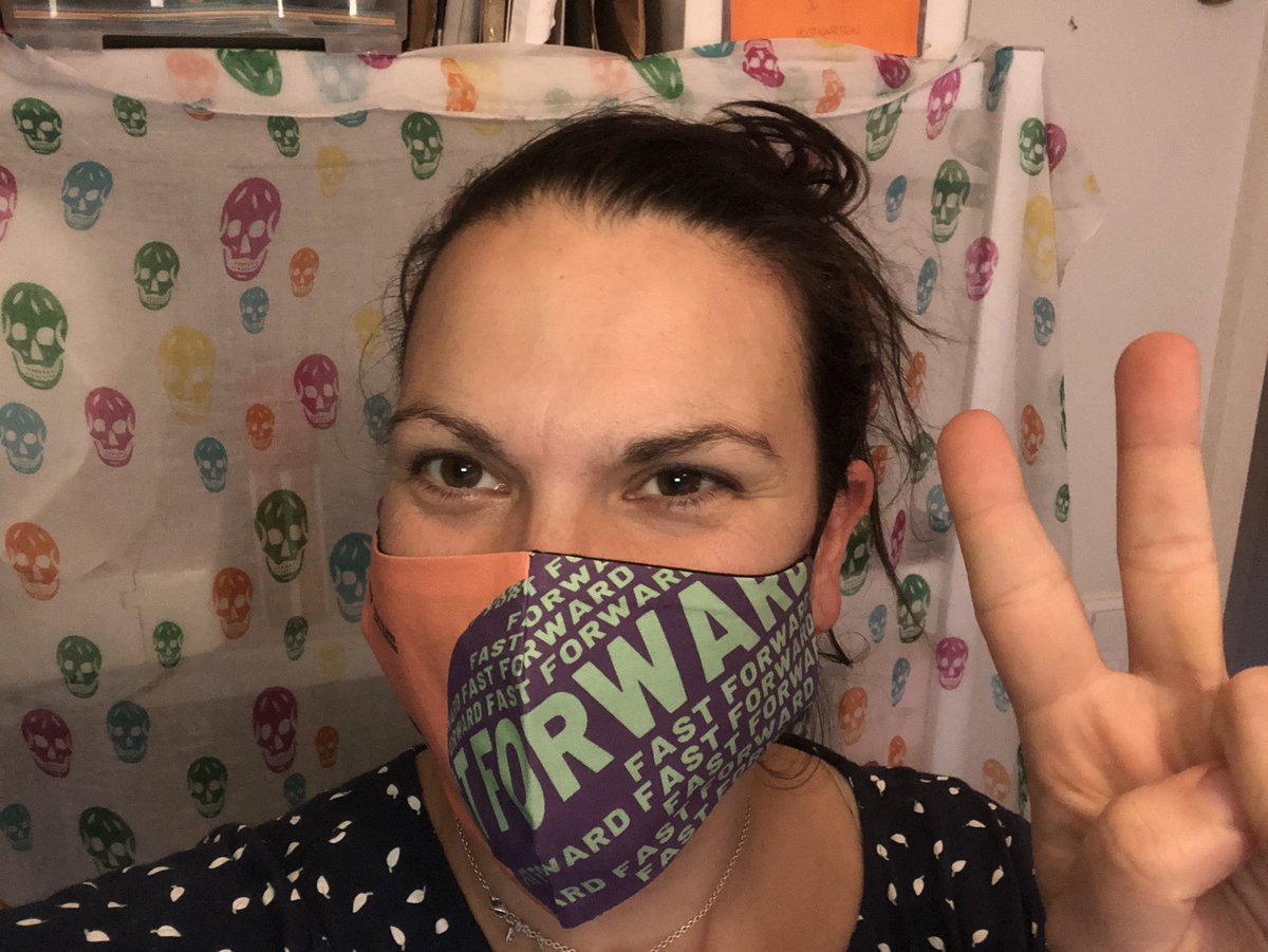 Leschi3000's tweet photo. Podcast mit Maske: los geht’s!                 Morgen Konferenz Bildung Digitalisierung - Podcast zum Thema #diklusion mit @hejfelix und @jenny_dreier um 14:30 Uhr. @ForumBilDig @ChammonJacob #KonfBD20 #twlz #sopaed https://t.co/BIo6NGD1oL