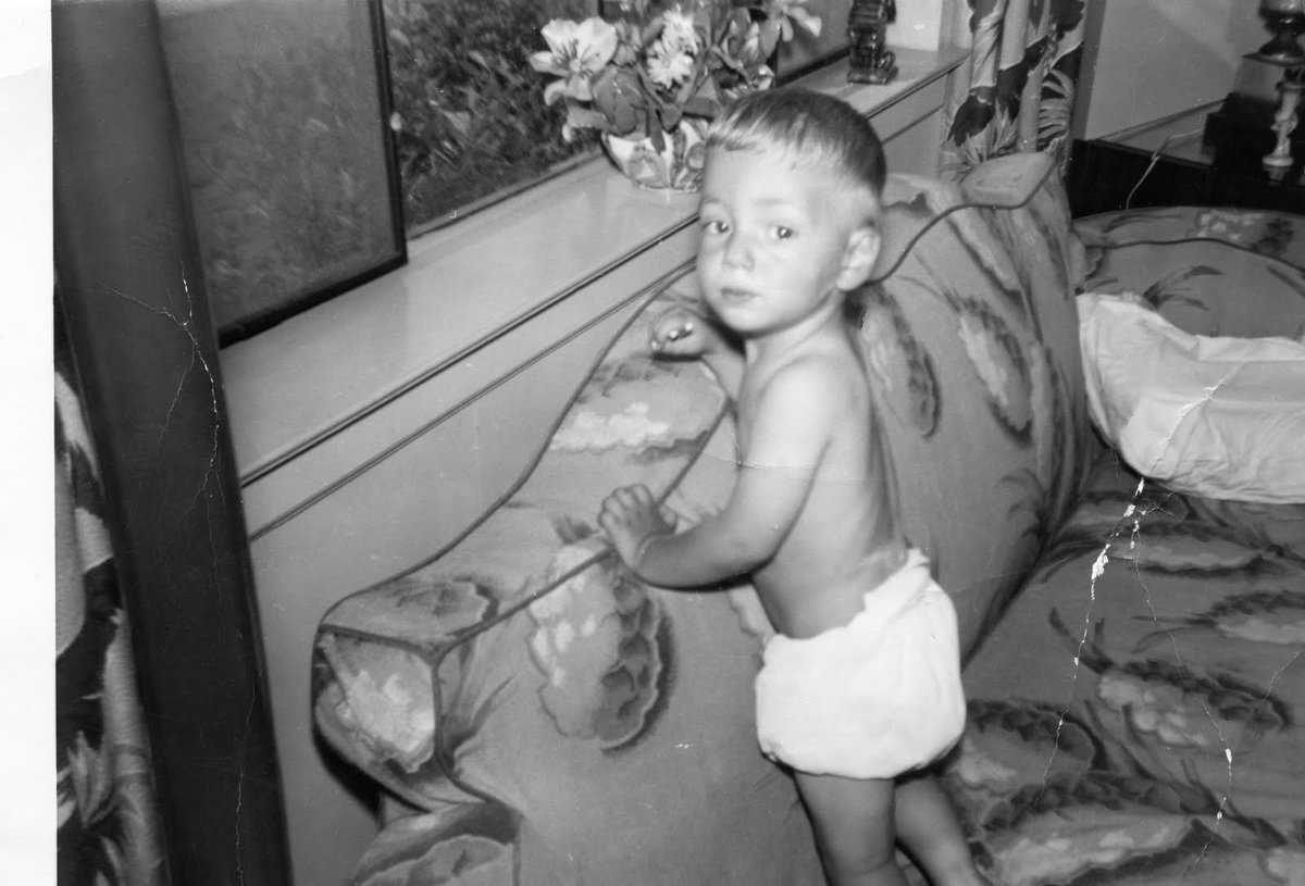 HCDResearchInc's tweet photo. To no suprise, the rest of the team lost with an interactive Q&A! ππββοΈ Enjoy these cute pictures that are a blast from the past πΆ Can you guess who's who?! #TheHCDDifference https://t.co/UN4bwr4CSQ