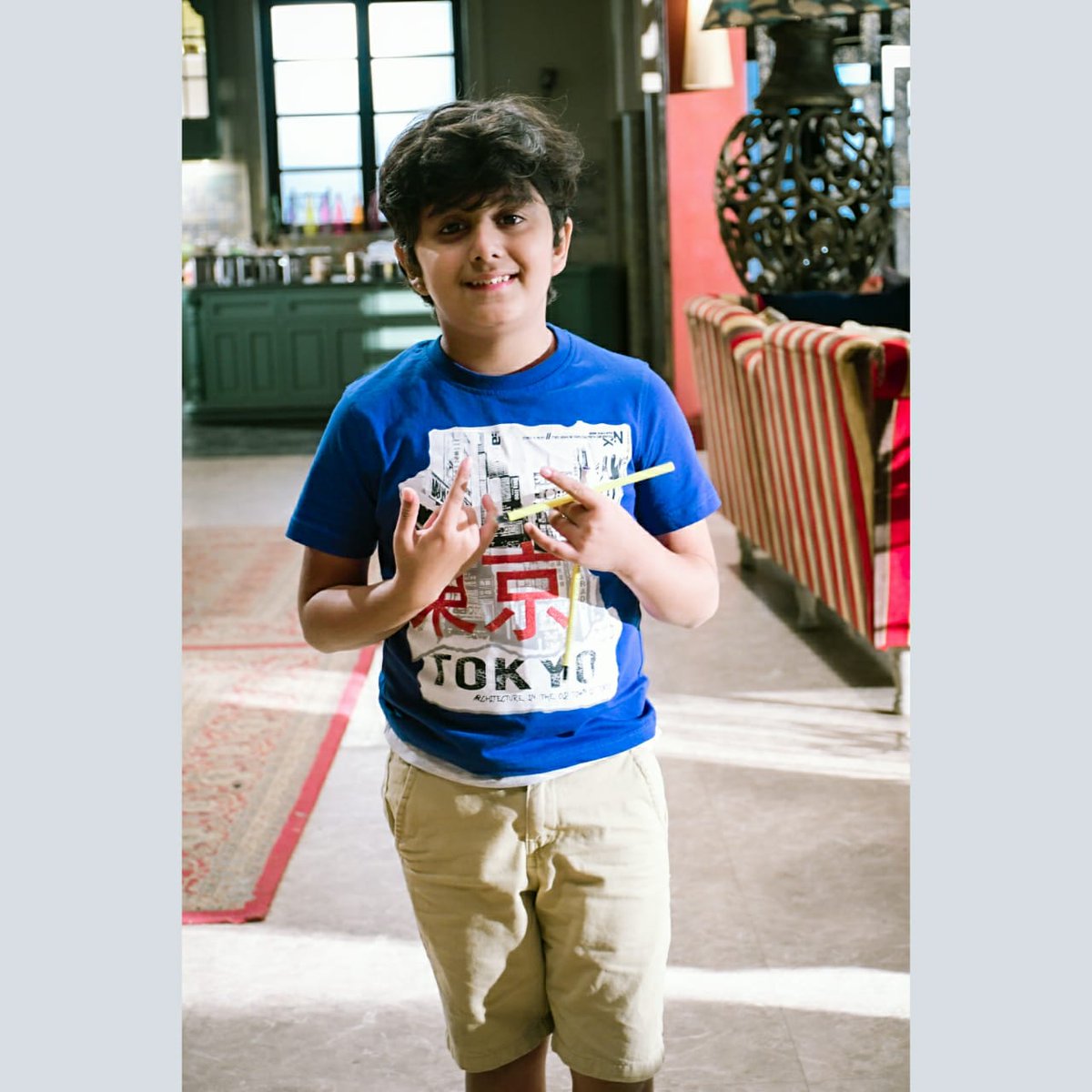 YagyaBhasin's tweet photo. Believing in thoughts is believing in yourself.
.
.
.
#wednesdaythought #BelieveInYourself #thought #entertainment #YHC #YehHaiChahatein on @StarPlus #Saaransh #SaaranshKhurana #MiniRockstar #YagyaBhasin #MyTwitterAnniversary #PhotoOfTheDay https://t.co/0ysvnDhkOe