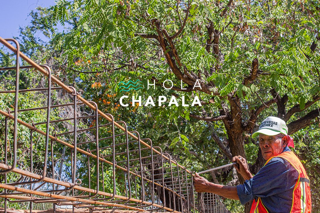 HolaChapala's tweet photo. El Maestro / The Master
#HolaChapala #Chapala #People #MexicanPostcard #WorkingHands #StreetPhoto #WorkingPeople #LagoDeChapala #GenteDeMexico https://t.co/QYta8xZqjH