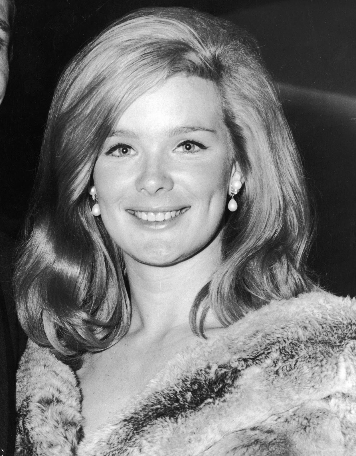 Happy birthday Linda Evans!! 