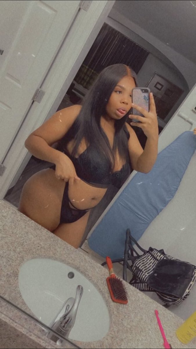 ChanelMonhoe's tweet photo. I taste as good as I look🤤 #DallasTX #AdultWork #Texas #dallasfreaks #dallasfreaks https://t.co/ncnYt1fL77
