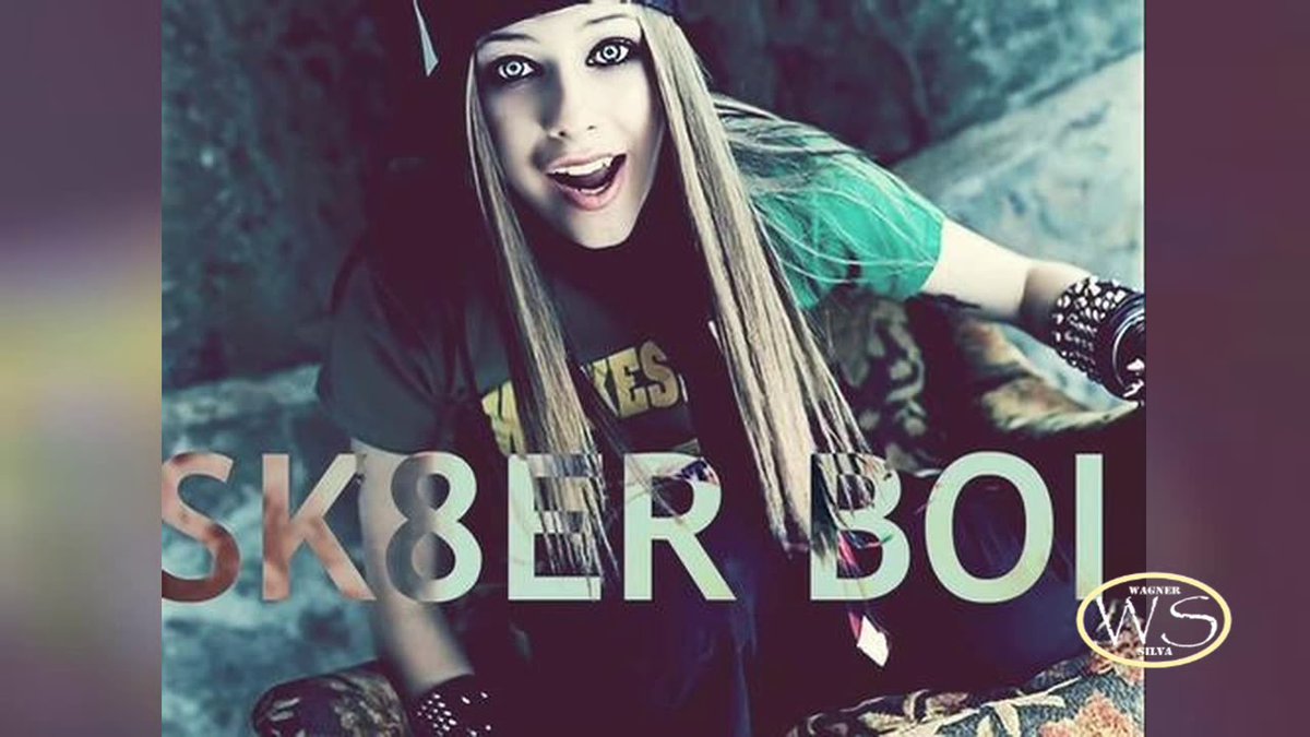 #Np SK8TER BOY @AvrilLavigne
#RoadShow with @iamdorkong
#deekay
#BeSafe #AdoptionDay #Roadsafetyweek #OldiesButGoodies #OldSchoolWednesday
Listen live: https://t.co/JVTMuV7sdn https://t.co/IAWtvc1sER