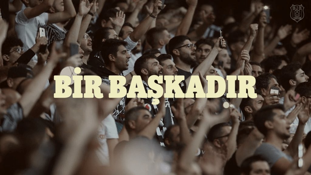 Bir başkadır Beşiktaş tribünü.