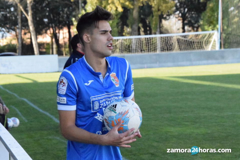 cd_villaralbo's tweet photo. Buenas tardes!
Os informamos de las bajas de última hora. Lamentablemente, por diferentes razones, no contaremos en nuestra plantilla con:
- Noel @LeonMZ_ 
- Samuel 
- Ángel @AngeLazaro1 
Le deseamos lo mejor en el futuro y ojalá nuestros caminos se vuelvan a encontrar. https://t.co/OcuSDIUPgm