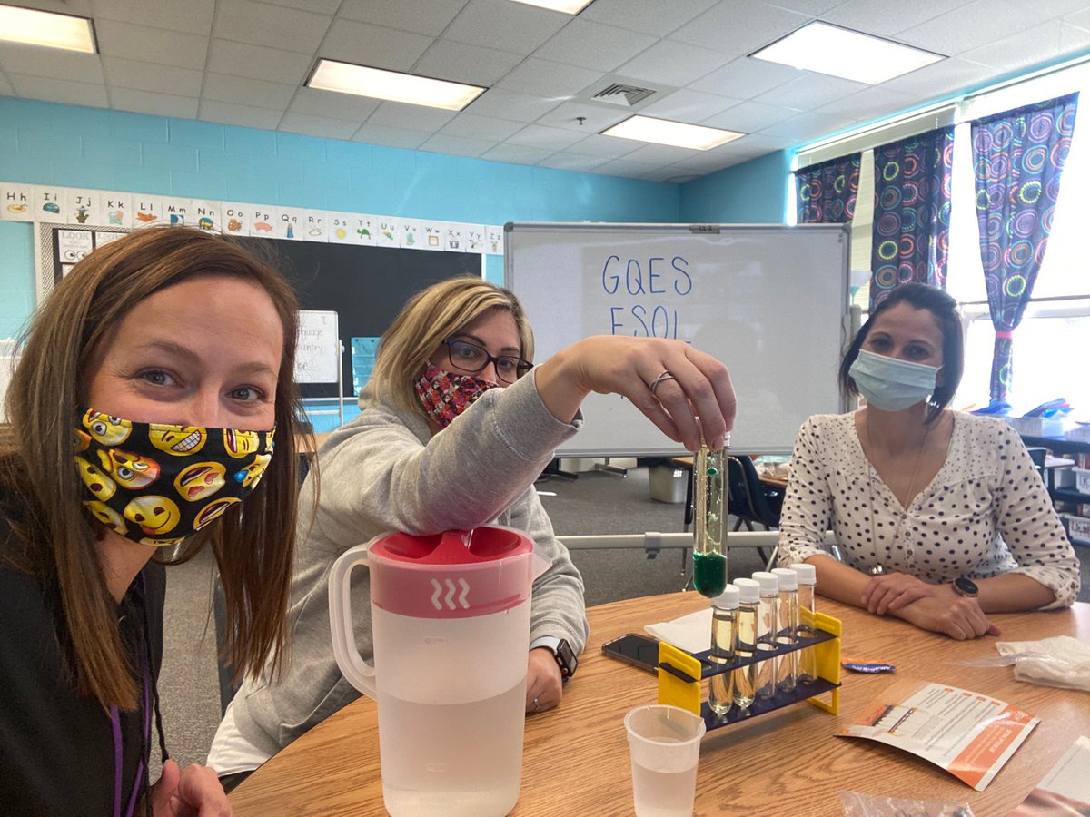 GQES ESOL Team getting our STEM on with <a href="/SteveSpangler/">Steve Spangler</a>’s Virtual Bootcamp! <a href="/write2bliterate/">Joanie Hovatter</a> 
#BestDayEver
