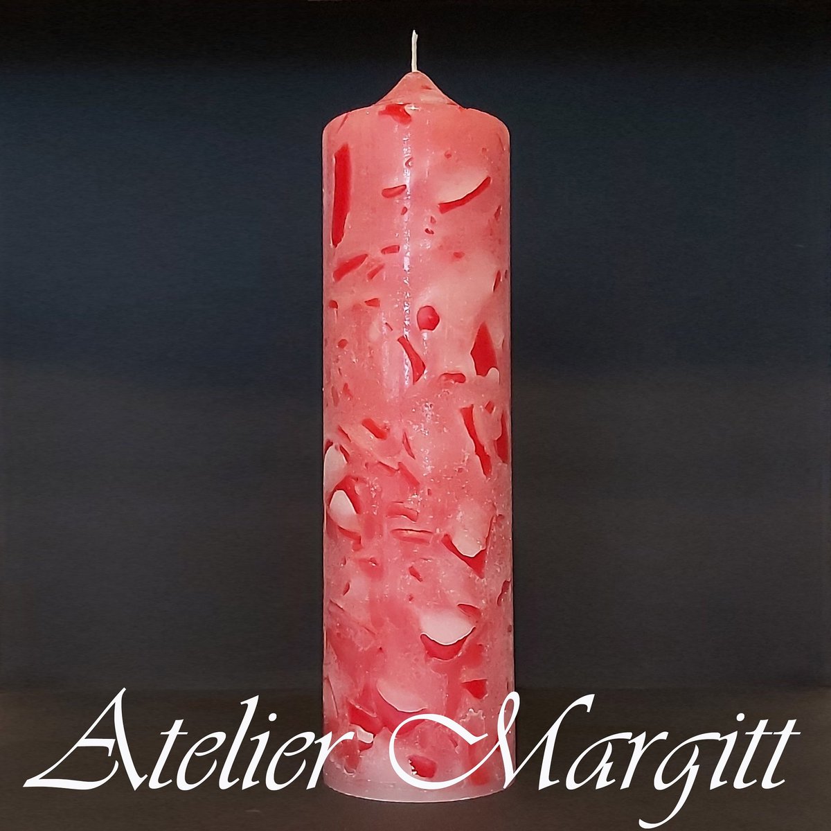 AtelierMargitt's tweet photo. #Memorycandle: Made this one with the remnants of my daughter's red wedding candles. #funwith #candlemaking @ #ateliermargitt #homedecor #handmadecandle #handmadecandles #handmade #whatilovetodo #madeinbelgium #candle #candles #welovecolour #recycle https://t.co/NxjGhbcWgR