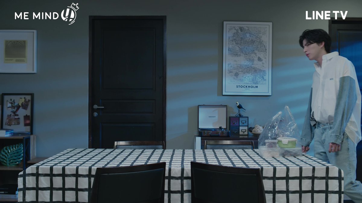 Just like the cohesion of a text,editing is the linking that holds an episode together and gives it meaning. It’s closely related to coherence, therefore the most important means of editing is reference. If editing is good,the scenes are interconnected by a grid of co-references.