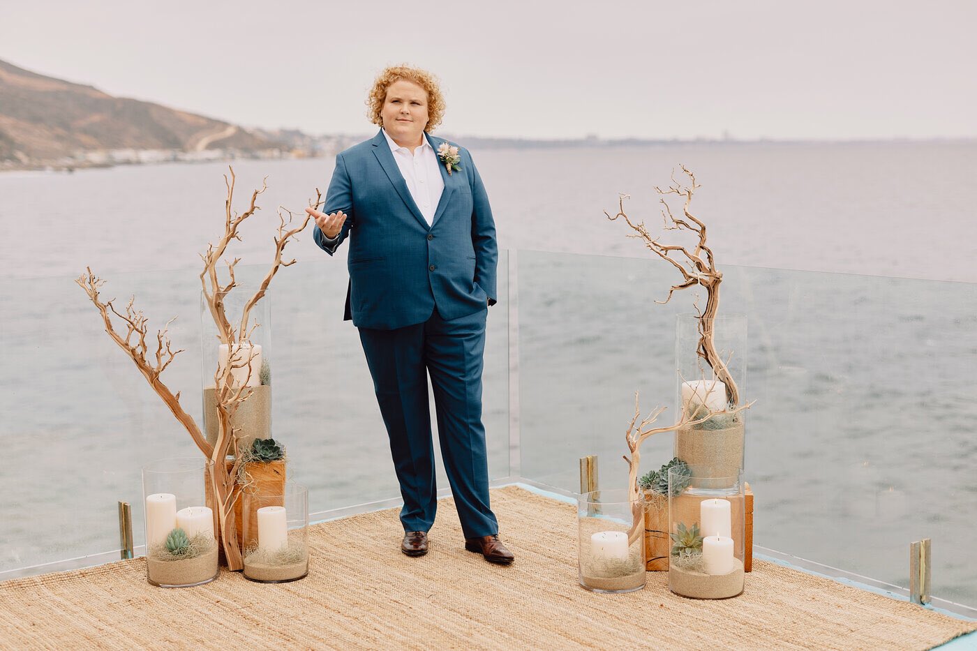 Fortune Feimster On Twitter I M Talking All Things Bachelor On This Week S Podcast With My Fun Guest Nick Viall Viallnicholas28 And Here I Am At My Wedding Doing My Best Rose Ceremony