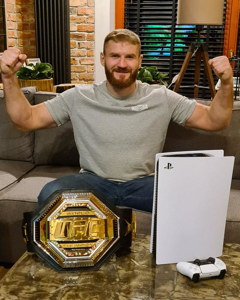 🇵🇱 Prawdziwy mistrz nowej generacji! Piątka! 🖐️🙂
#PS5 #playhasnolimits @PlayStationPL
🇺🇸 A true champion of the new generation! High five! 🖐️🙂 https://t.co/gdTbqo1yBM