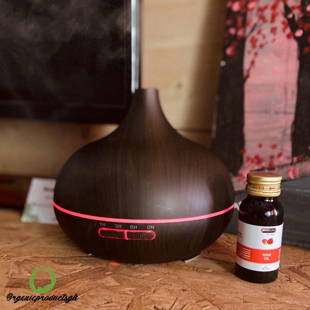 _naa_la's tweet photo. @lafeministmuva @Organicsgh is an online store that provides essential oils, diffusers, etc with free hair &amp; skin care consultation.
Instagram @ organicproductsgh . Contact 0591 954 549 https://t.co/T5Qu3lVVEg