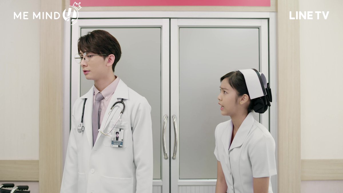 The mid-credits serve as a transition and a boundary between scenes, introducing a new storyline not mentioned in the previous scenes. Fiat gets injured and treated, and the doctor discusses his diagnosis with the nurse. These three scenes are one coherent narrative whole.