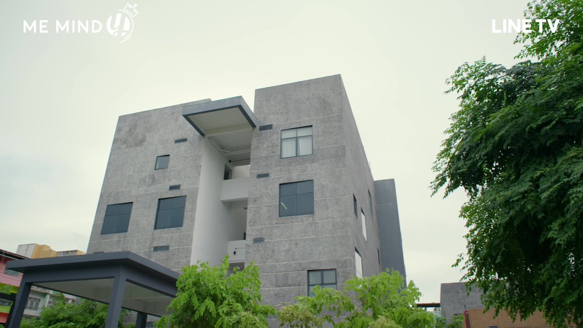 Earlier Tharn mentioned to his cousin that Type had already left for work, so coming up next is the shot at the hospital building and Type at work.