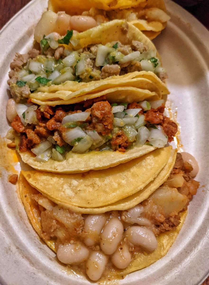 Check out these tacos from The Vegan Burrito in Tucson. 
#Vegan #VeganTacos #Vegano #VeganFood #ComidaVegana