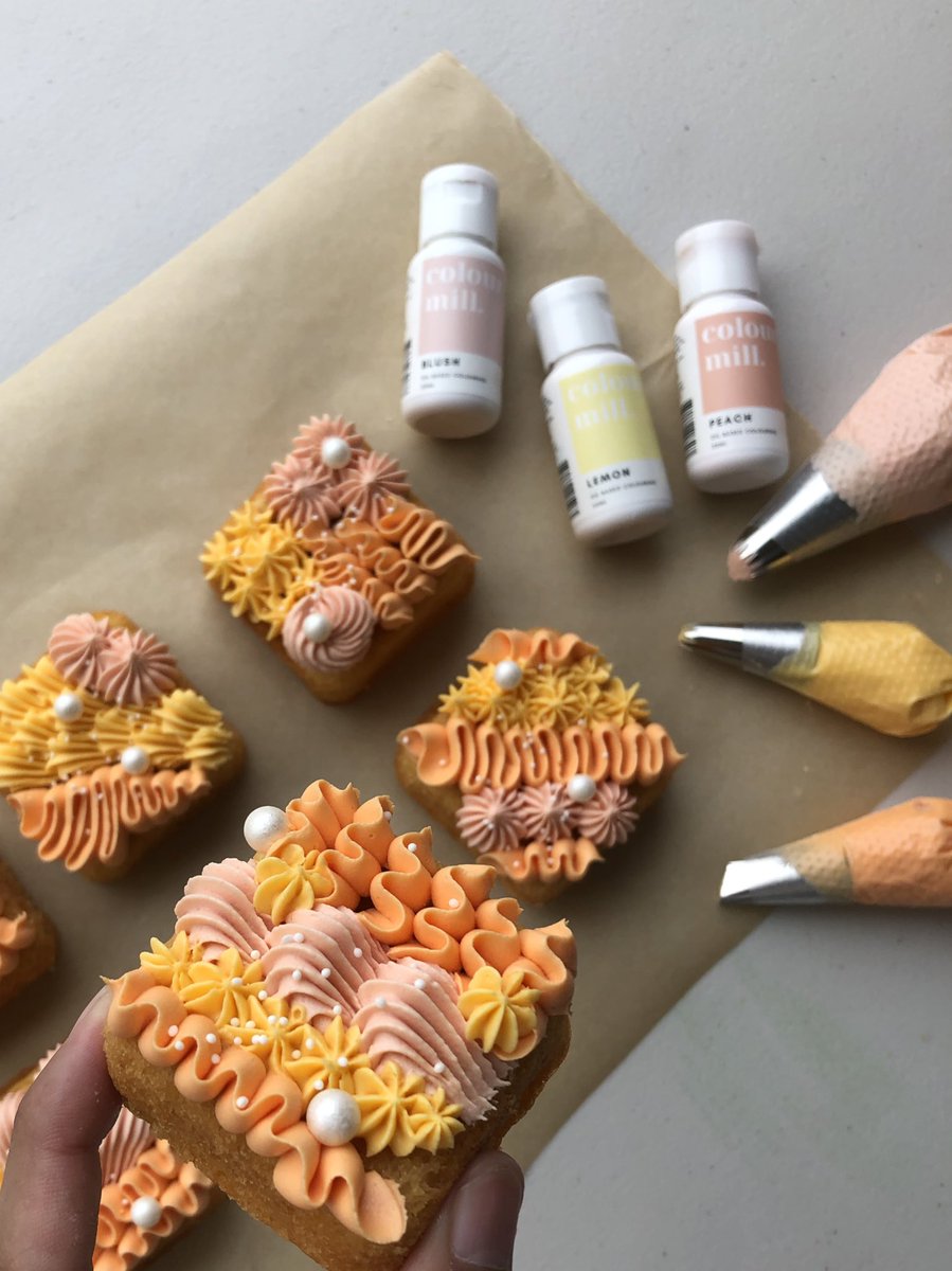 ennahscakes's tweet photo. click the link to find out how to win a stunning set of colourmill food colours🥰  https://t.co/0Pj2EpxYBg #competition #giveaway https://t.co/j7igFKJOiv