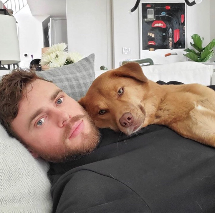 CuteGuyswDogs's tweet photo. 🥰 @guskenworthy https://t.co/rUuwVFYE9s