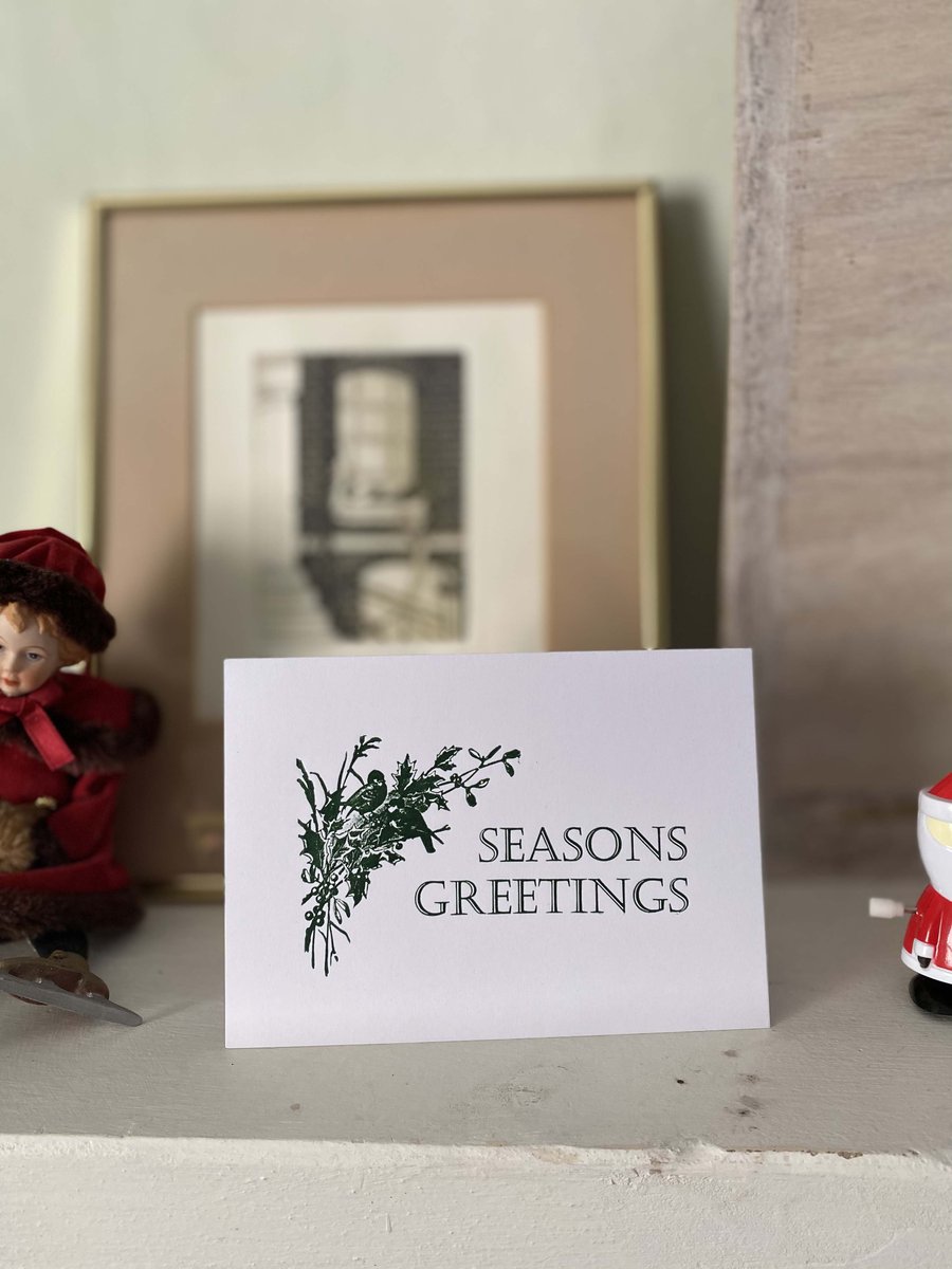 quintsprints's tweet photo. #handprinted Christmas cards here: https://t.co/0F5vD9Ibhx
#art #artist #print #printmaker #printmaking #type #typrepress #letterpress #reliefprint #christmas #christmaswreath #christmascards #cards #shoplocal #localartist #localmaker #giftideas #handmade #Seasonsgreetings #bird https://t.co/keEEc8zYEk
