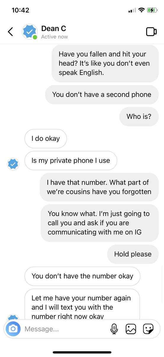 NoWords1492's tweet photo. A little thing I like to call entertaining myself. Quick disclaimer I am not Dean Cainโs cousin and am not invited to thanksgiving. Nor do I know of anyone getting married. #funwithscammers #Deancain last message in thread https://t.co/uCrpXnBmrg